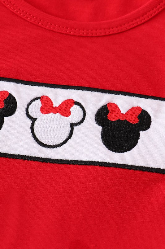 Red charactor embroidery girl set