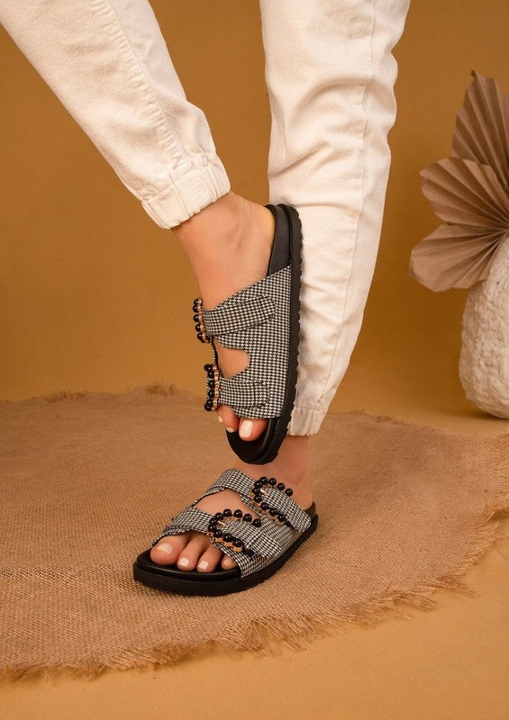 Kelly Pearl Slides