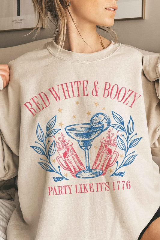 RED WHITE AND BOOZY AMERICANA OVERSIZED SWEATSHIRT