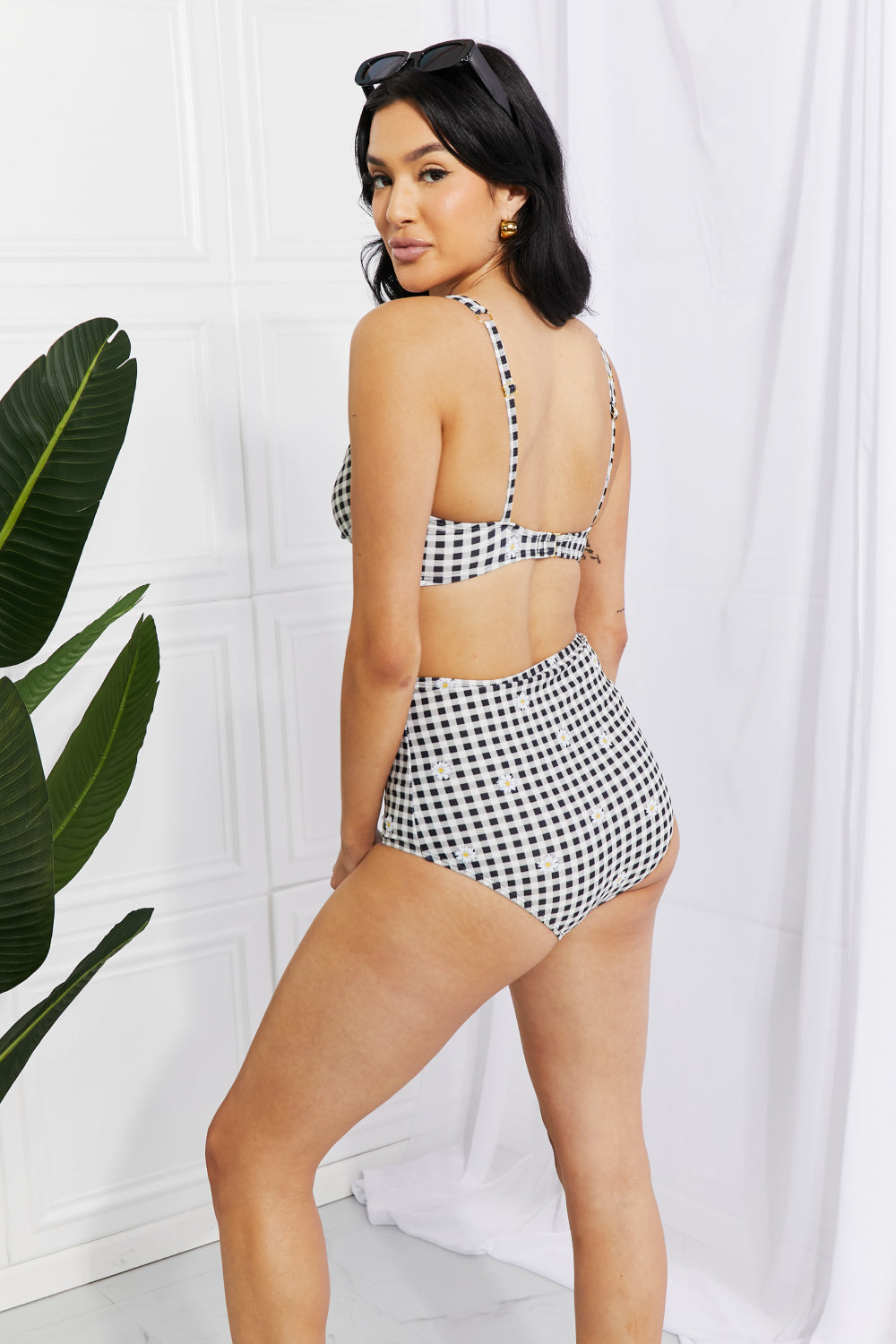 DASIY PICKING HIGHWAISTED BIKINI