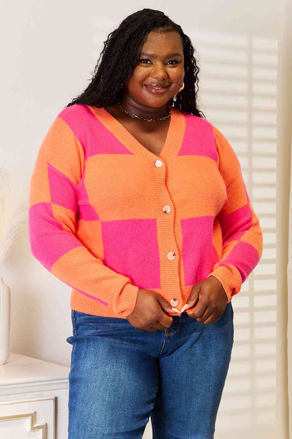 Woven Right Checkered V-Neck Cardigan