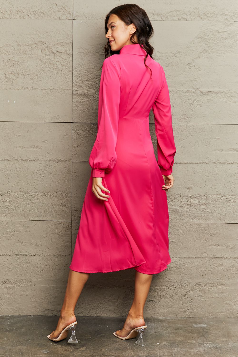 Miss Twisted Midi Dress