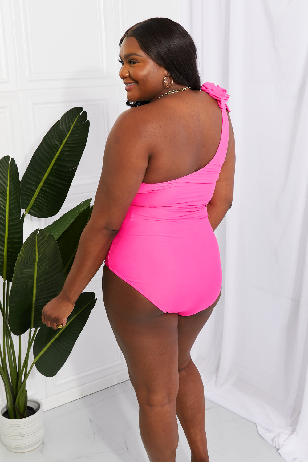 WAVES ONE PIECE