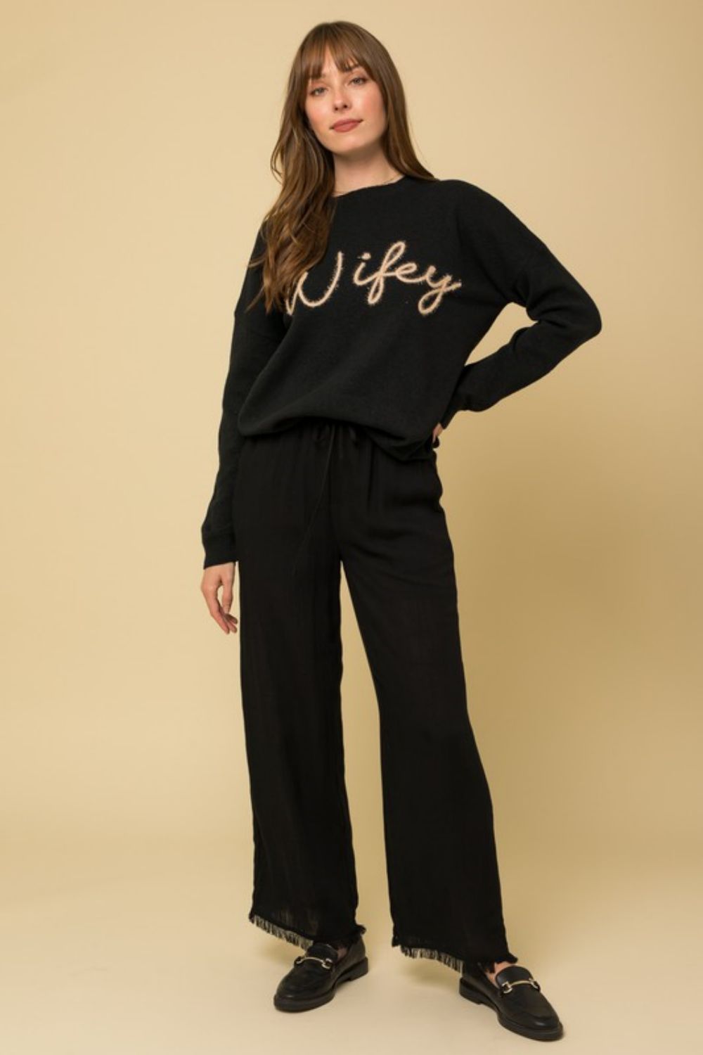 WIFEY GRAPHIC PULLOVER