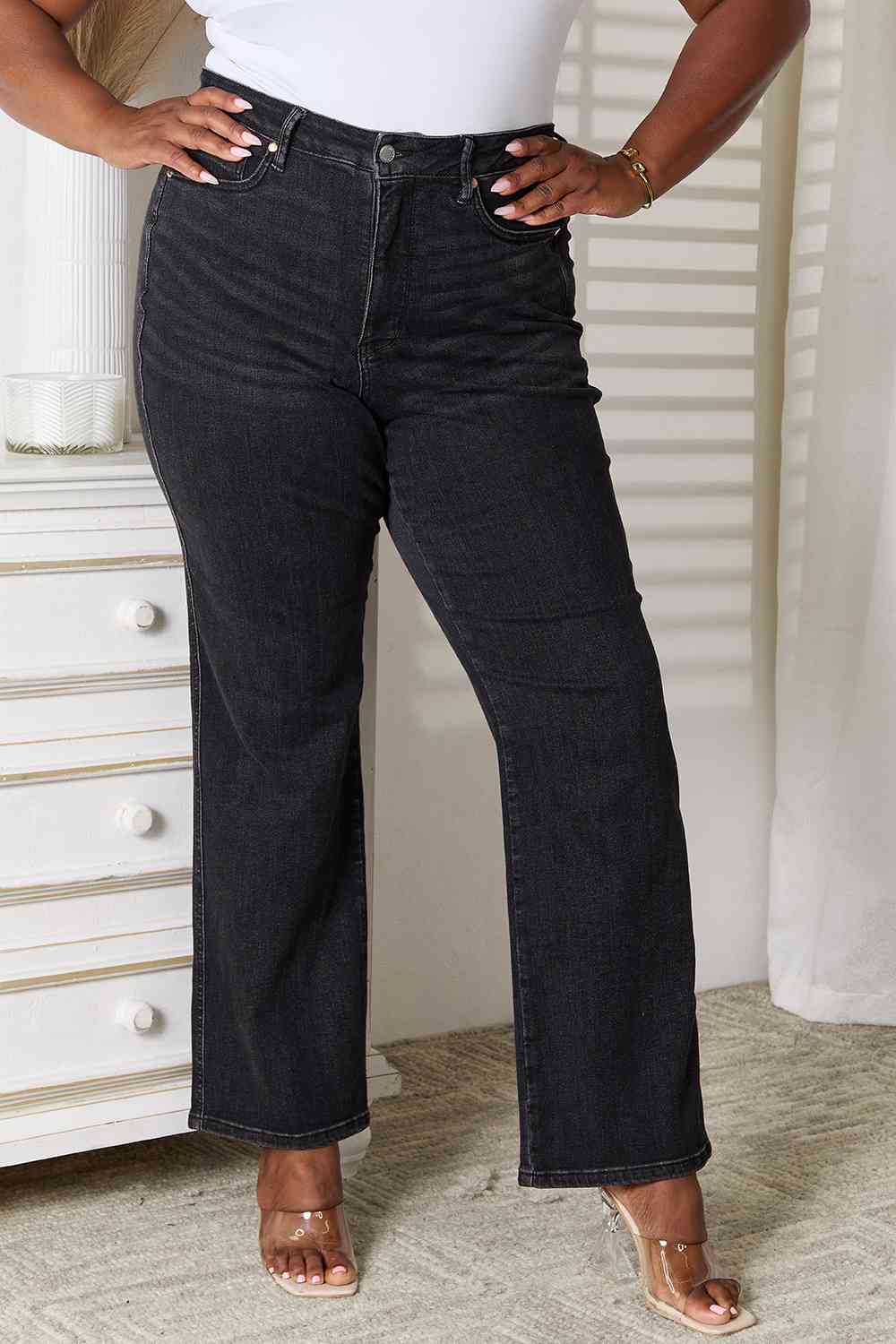 Judy Blue Buffy Jeans