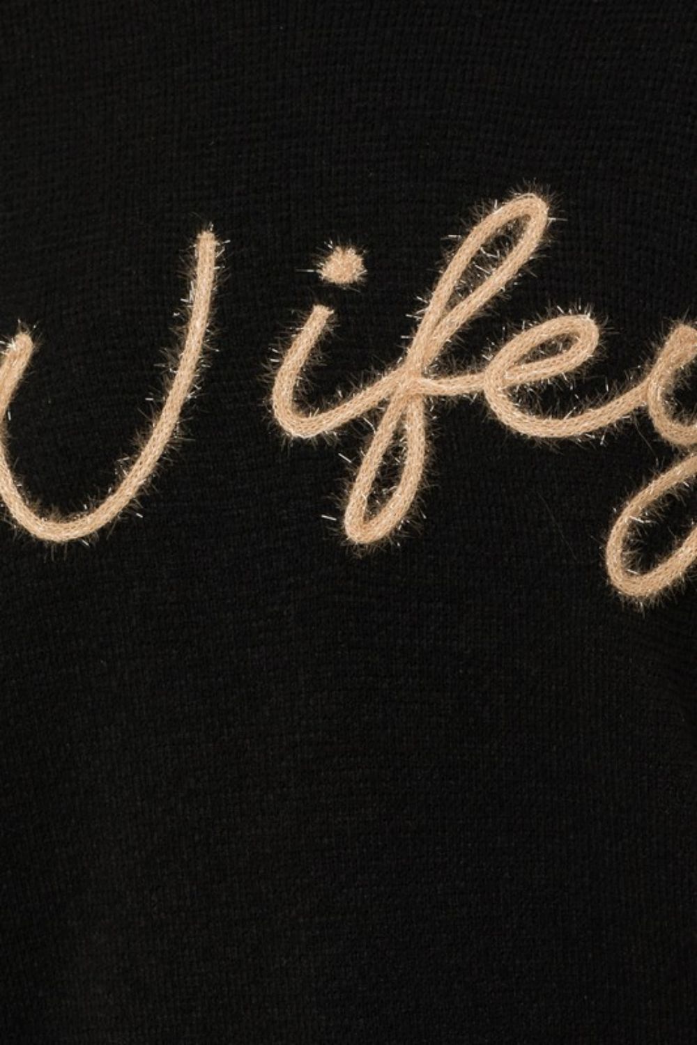 WIFEY GRAPHIC PULLOVER