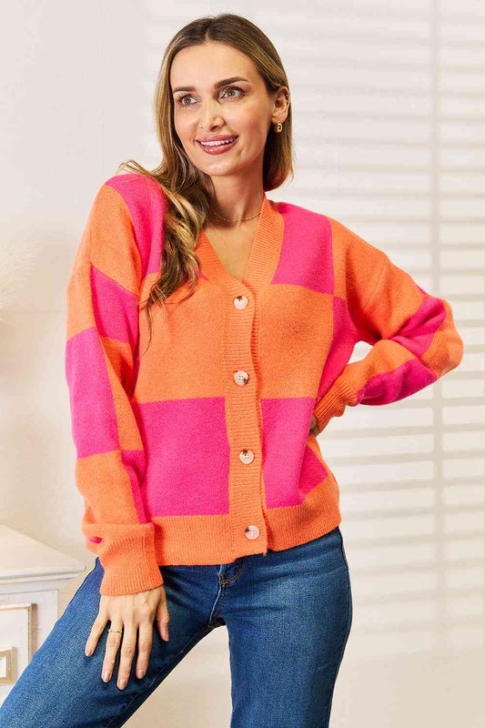 Woven Right Checkered V-Neck Cardigan