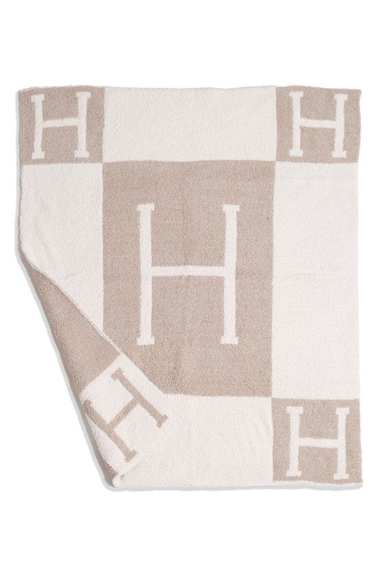 Kids Letter H Print Luxury Soft Throw Blanket