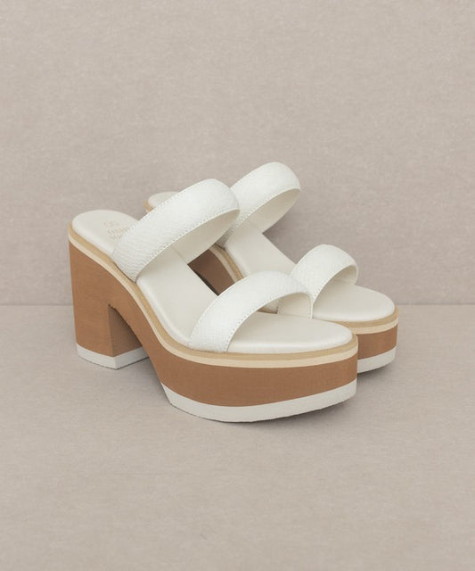 DAPHNE CHUNKY HEELS