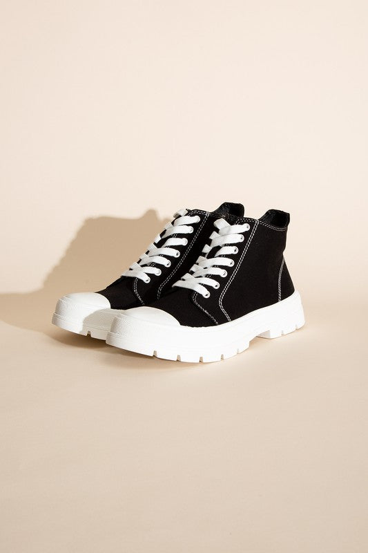 CRAYON LACE UP SNEAKERS